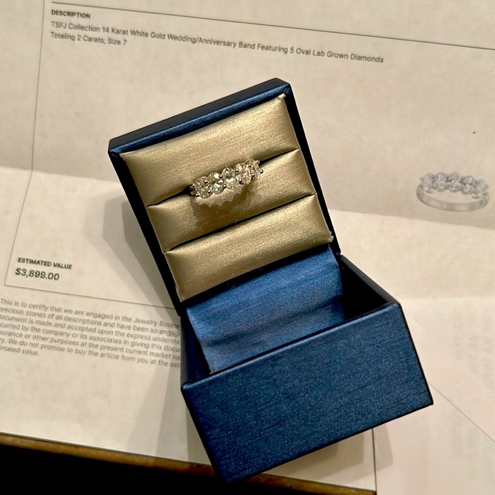 Diamond Anniversary Ring with 5 oval Lab Grown Diamonds total 2 Carats, size 7. - Picture 3 of 6